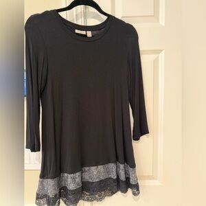 LOGO by Lori Goldstein Black Long Sleeve Tee with Patterned Hem